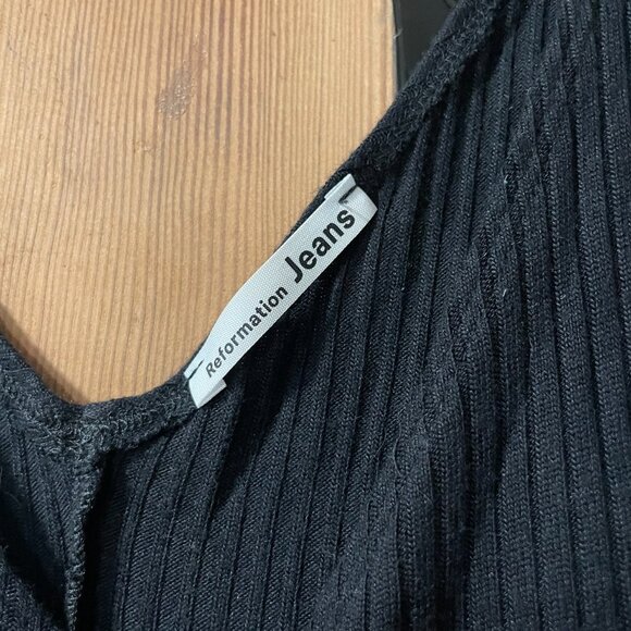 Reformation Mere Dress Ribbed Buttondown V-Neck Midi Dress - Picture 6 of 7